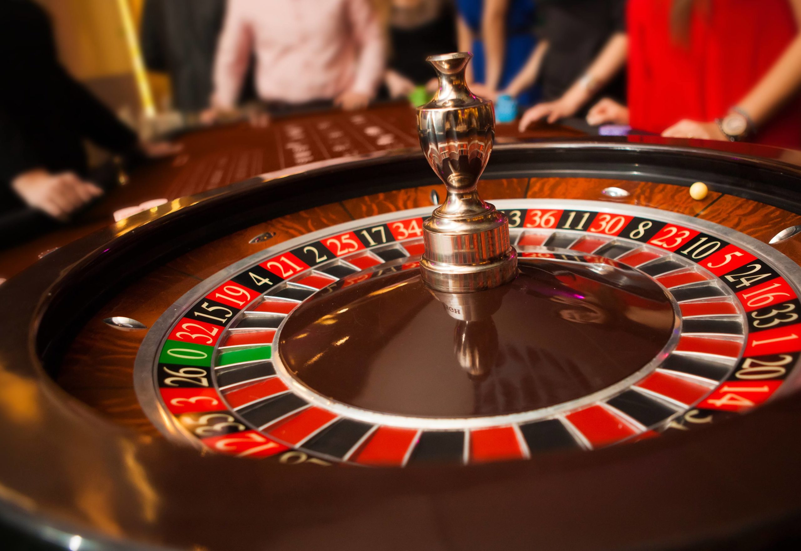 Nên chơi Roulette trực tuyến tại cổng game nào?